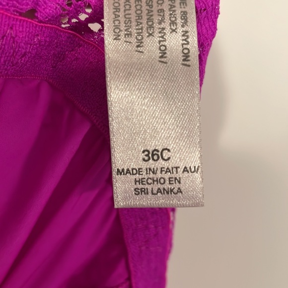 Victoria Secret lace mini slip. Size 36C - Picture 7 of 10